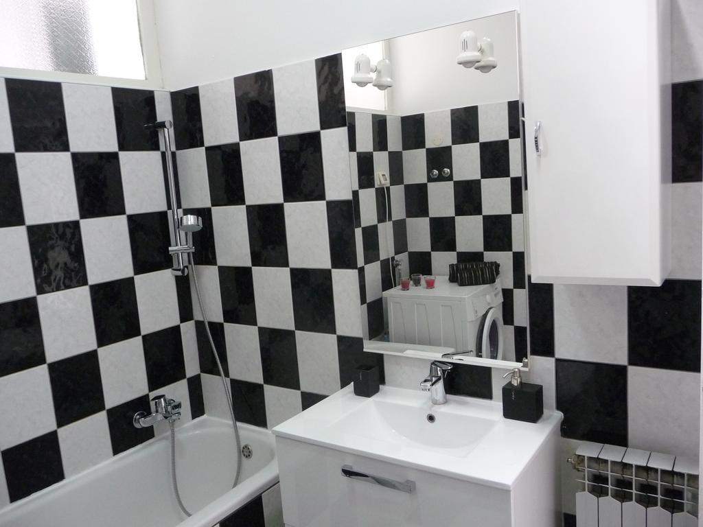 PUY Apartments Noris מראה חיצוני תמונה