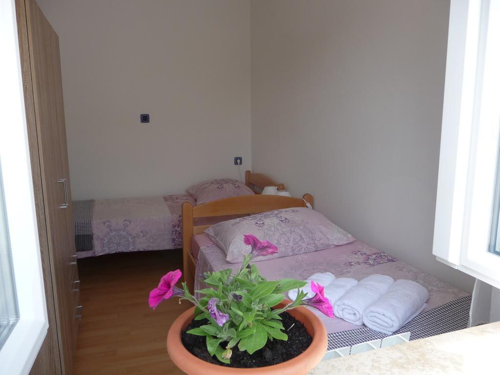 PUY Apartments Noris מראה חיצוני תמונה